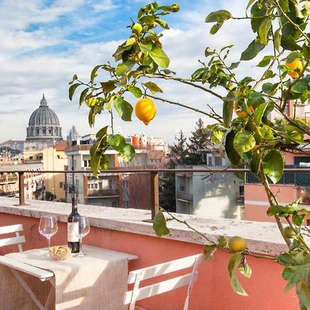 Postcard From St Peter'S Dome Apartment Exterior photo